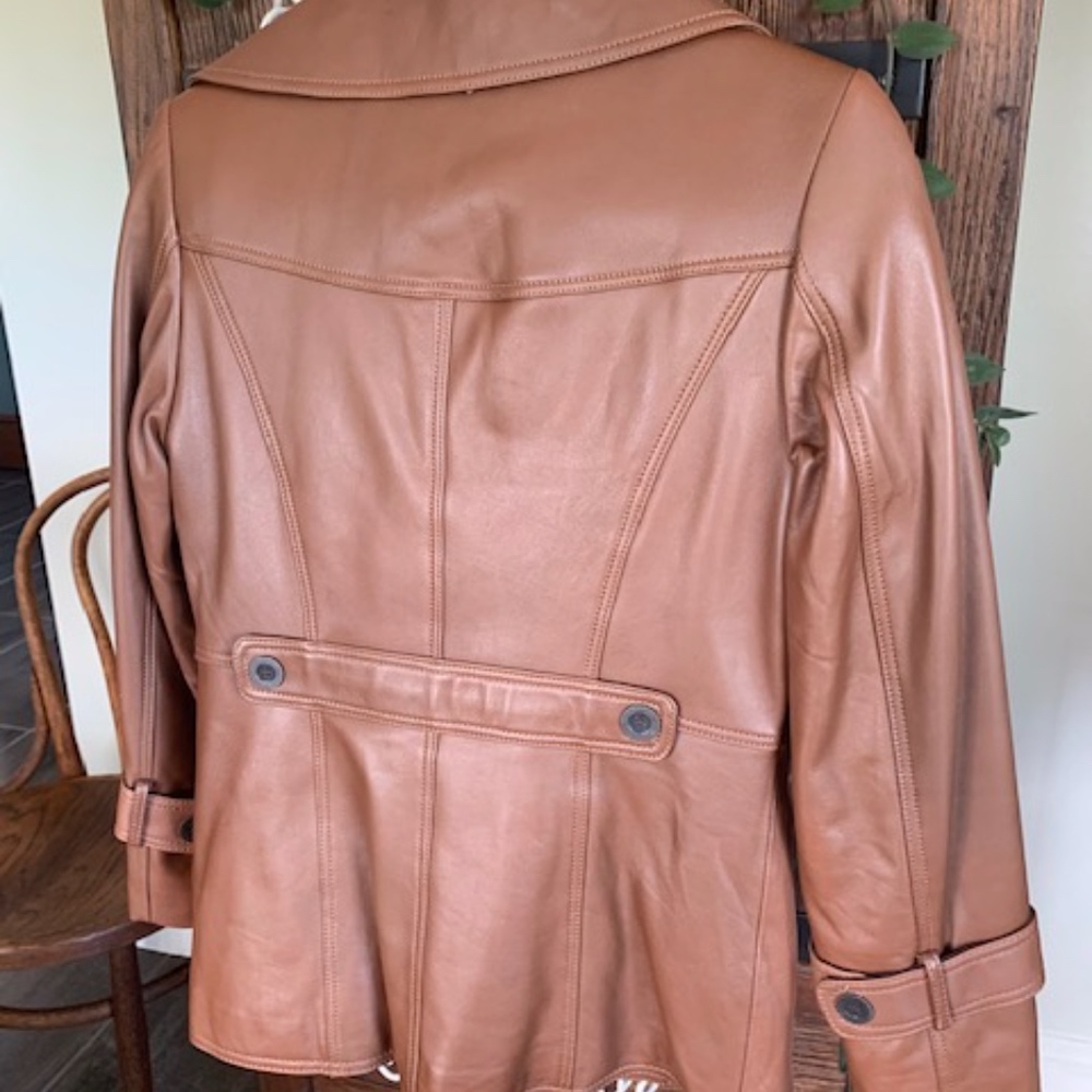 Women's Sheep Skin Jacket - Picture 2 of 6